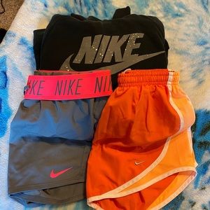 Nike bundle!